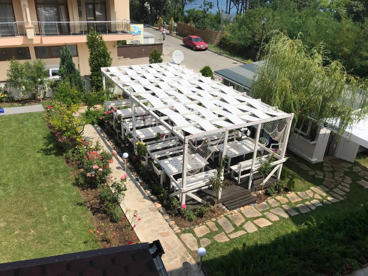 Family hotel Akra Csernomorec Kültér fotó