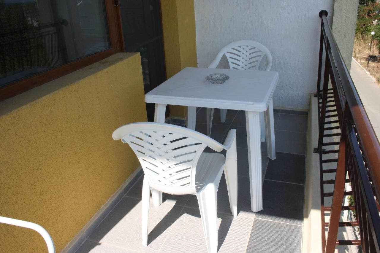 Family hotel Akra Csernomorec Kültér fotó